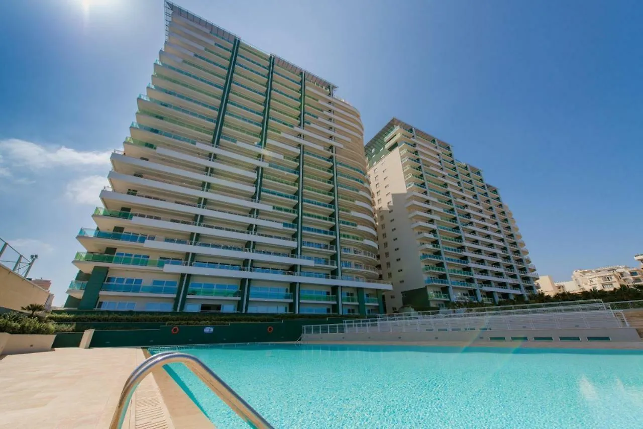 Gorgeous Apartment With Terrace In Fort Cambridge, Pool Sliema Malta