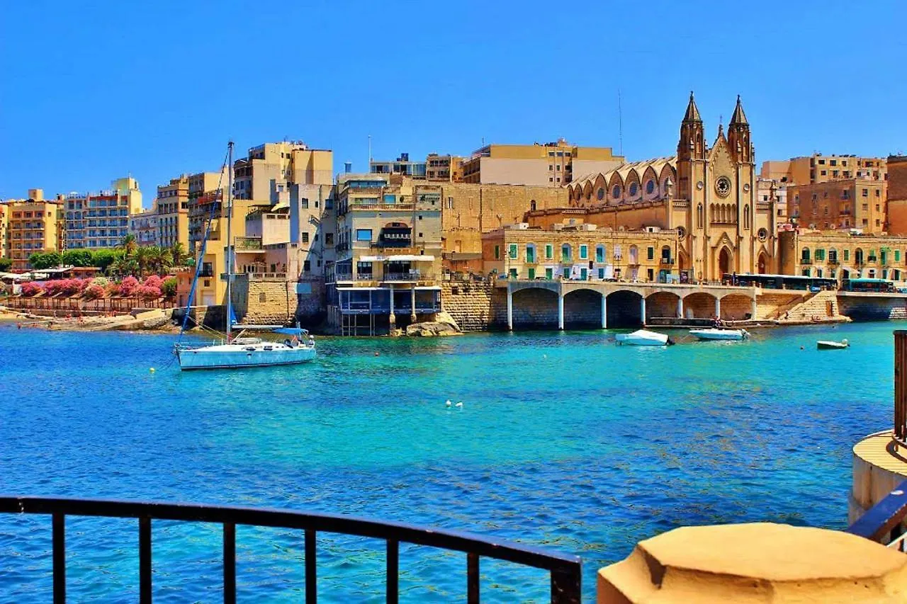 Gorgeous Apartment With Terrace In Fort Cambridge, Pool Sliema 0*,